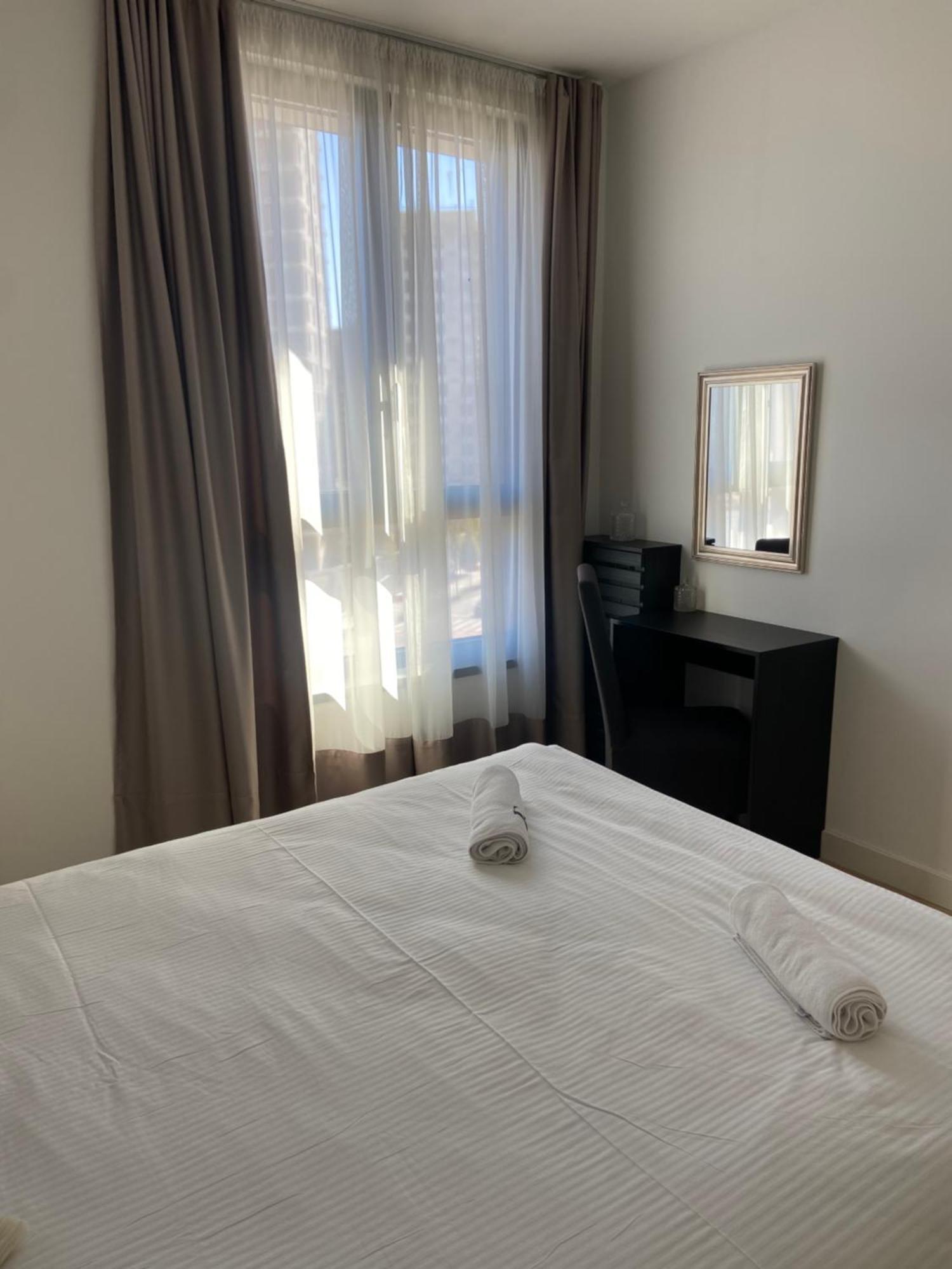 Fors Waterfront Apartman *